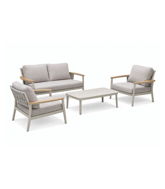 Salotto Manila - Outside Home